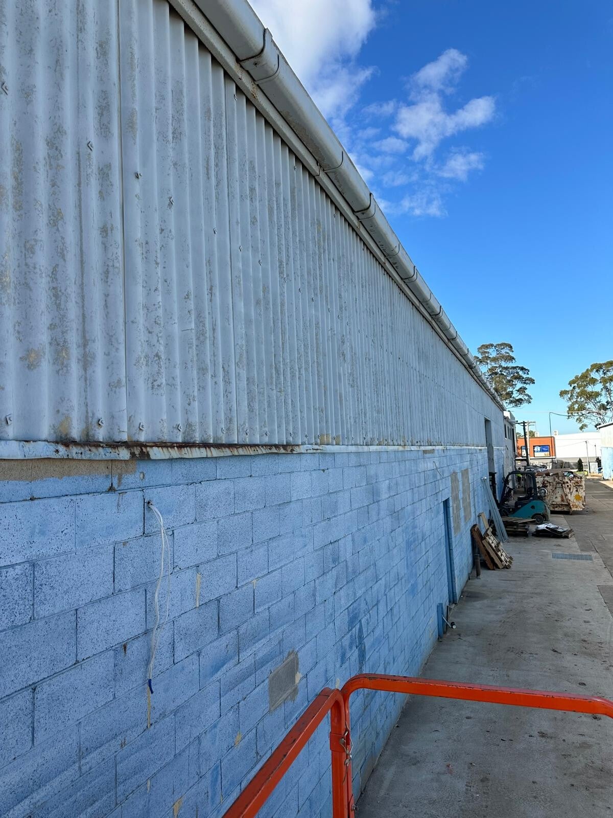 Industrial wall and hardstand cleaned by Matta Projects
